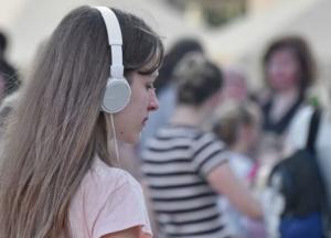 Минцифры открыло бесплатную библиотеку с аудиокнигами