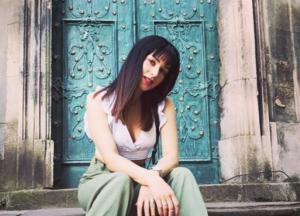 "Найти счастье в себе": Злата Огневич показала фото без макияжа