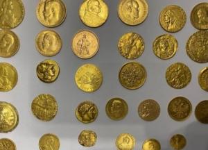 Из Украины хотели вывезти коллекцию старины почти на миллион долларов