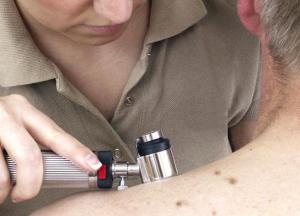 Специалисты назвали признаки рака, которые обычно не воспринимают всерьез