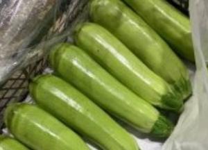 В Украину ввезли тонны кабачков с нитратами