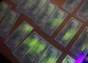 В Николаеве на взятке задержан замначальника управления Госпродпотребслужбы (фото)