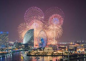 Японія зустріла 2026 рік 108 дзвонами та українським прапором (фото, відео)