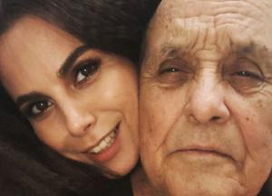 У Насти Каменских умер отец