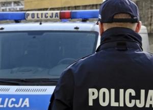 В Польше украинец напал с ножом на полицейских