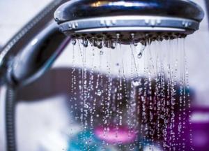 Медики объяснили, как правильно принимать душ по утрам