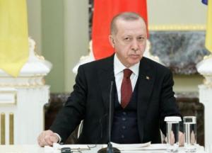 Турция вводит полный локдаун: есть исключения