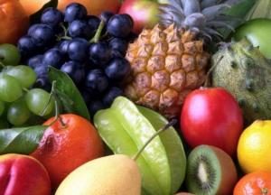 Медики объяснили, кому лучше отказаться от фруктов