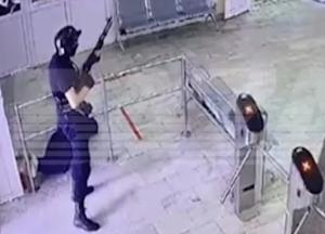 Появилось видео бойни в Перми (видео 18+)