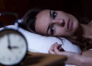 Медики поделились простым способом одолеть бессонницу