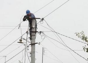 В Украине из-за непогоды обесточены 35 населенных пунктов