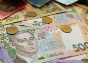 Пенсии в Украине: кто получит надбавку