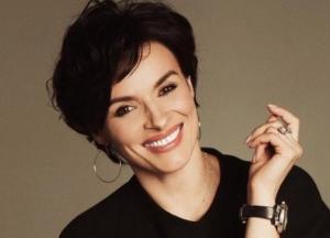 Надя Мейхер позировала в ванной (фото)