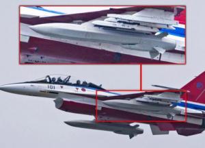 Японія вперше показала винищувач F-2 з новою крилатою ракетою дальнього радіусу дії