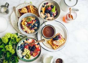 Медики назвали ошибки во время завтрака, которых следует избегать диабетикам