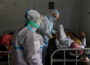 В Индии создали лекарство от COVID-19 в виде порошка