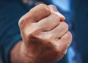 В селе на Житомирщине произошла массовая драка: один погибший, трое раненых