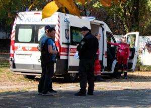 В Киеве со второго этажа торгового центра упал ребенок