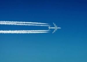 Украина закрыла небо для белорусских самолетов с 29 мая