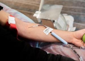 В Украине хотят штрафовать доноров крови за ложную информацию о здоровье