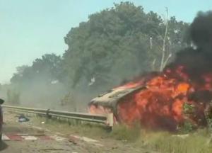 Вибух на Житомирщині: вже 25 бригад швидкої виїхало через велику кількість поранених (відео)