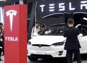 Автомобили Tesla можно купить за биткоины