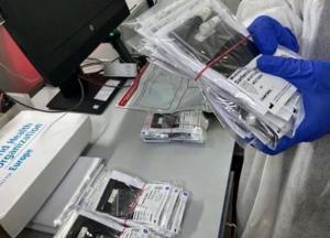 Украина получила почти тысячу тестов на коронавирус
