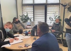 В Киеве задержали мошенников, пытавшихся продать чужую землю