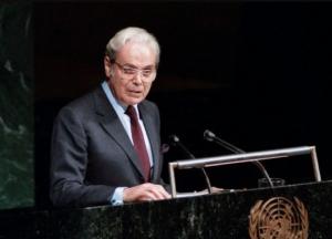 В возрасте 100 лет умер бывший генсек ООН Хавьер Перес де Куэльяр