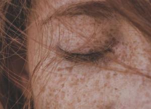 Медики назвали необычный признак заболевания печени