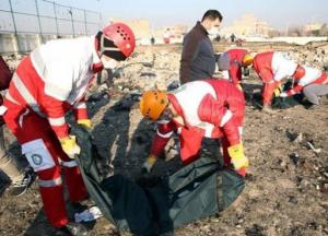 Черные ящики самолета МАУ расшифруют в Иране