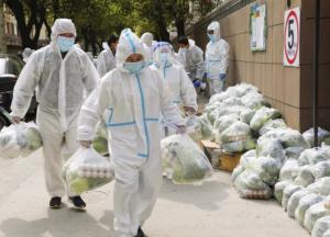 В Испании COVID-19 приравняли к заболеванию вроде гриппа, а в Китае объявили крупнейший локдаун за два года (видео)