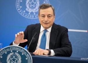 Италия вводит "супер-сертификат" для борьбы с COVID-19