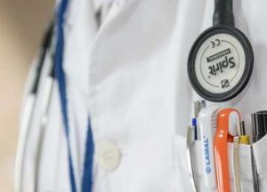 Медики назвали три неочевидных симптома рака ротовой полости