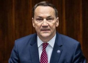 Польща вимагає участі у переговорах щодо України, критикуючи «велику трійку»