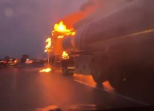 Росіяни масовано атакують дронами на "Starlink" логістику, навіть по автобусах з людьми (відео)