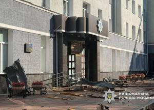 Унаслідок удару по будівлі поліції в Житомирі 3 загиблих та 53 постраждалих: відео моменту прильоту
