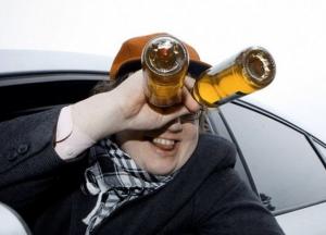 В Украине начинают возвращать запрет на продажу алкоголя