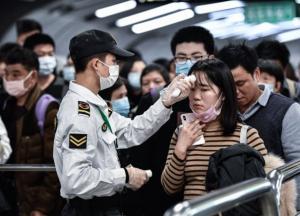 В Китае из-за коронавируса на карантин закрыли уже 13 городов