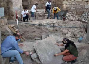 Археологи обнаружили ворота 900-летнего дворца Харран