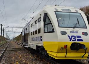 В Киеве сошел с рельсов экспресс в "Борисполь", УЗ расследует инцидент