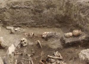 В Чехии археологи откопали уникальные захоронения времен каменного века 