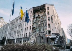 Росіяни розбомбили в Києві готель та палац "Україна", де роками виступали їх пропагандисти (фото, відео)