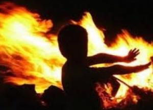 В Житомирской области при пожаре заживо сгорела годовалая девочка
