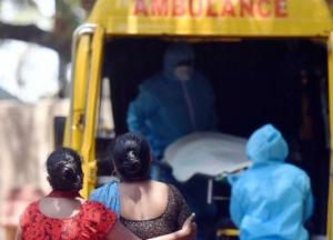 В Индии свыше 300 человек госпитализировали из-за неизвестной болезни