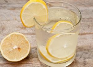 Медики назвали утренний напиток для быстрого очищения крови