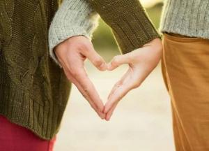 Медики назвали самый опасный возраст у мужчин и женщин