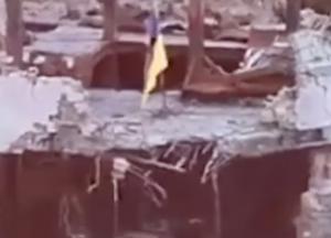 Український прапор знову майорить на Кінбурнській косі після відступу російських окупантів
