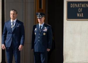 Республіканці США погрожують заблокувати $350 млрд Пентагону через позицію Трампа щодо Росії