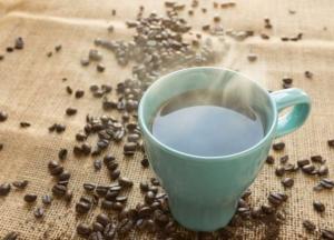 Медики объяснили, почему не стоит пить кофе во время болезни